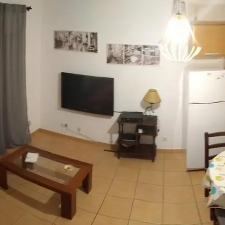 Paradise Beach House Апартаменты