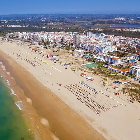Paradise Beach House Апартаменты